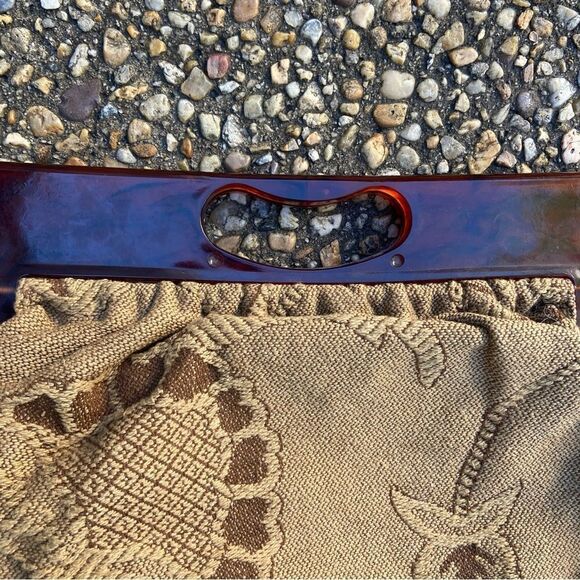 Vintage clutch with faux tortoise handle - Picture 5 of 5